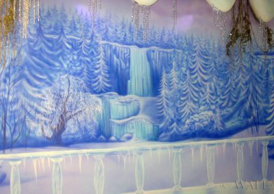 pomalowana ściana - kraina lodu